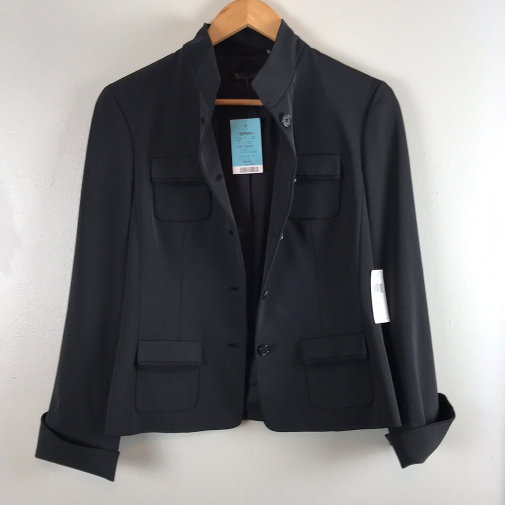 NWT Tahari size 10 black blazer